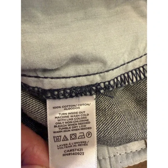 LOFT Outlet Women's Dark Wash Denim Shorts Size 6 Casual Everyday Style - Picture 7 of 7